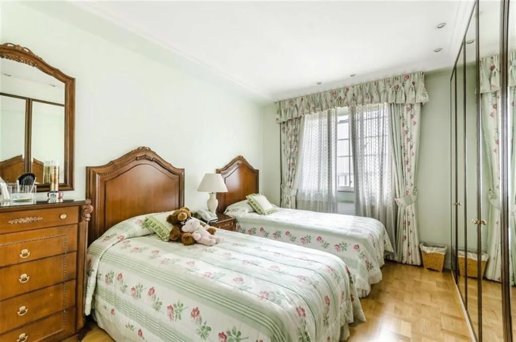 4 bedroom flat for rent