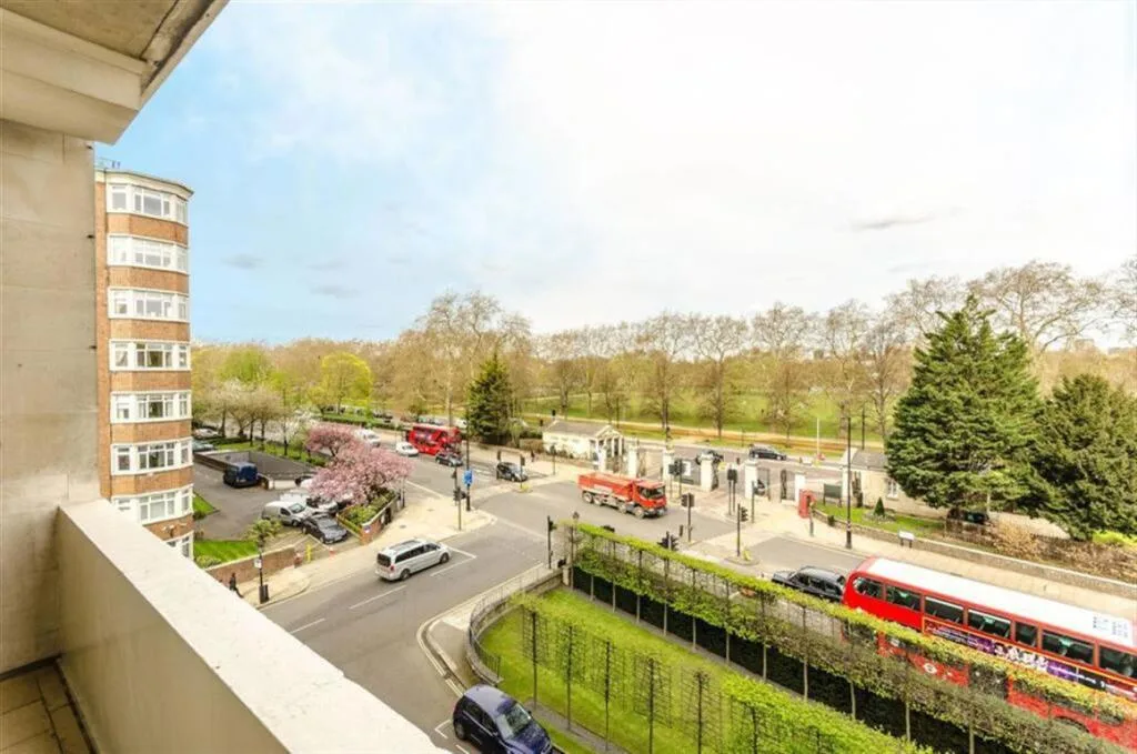 4 bedroom flat for rent