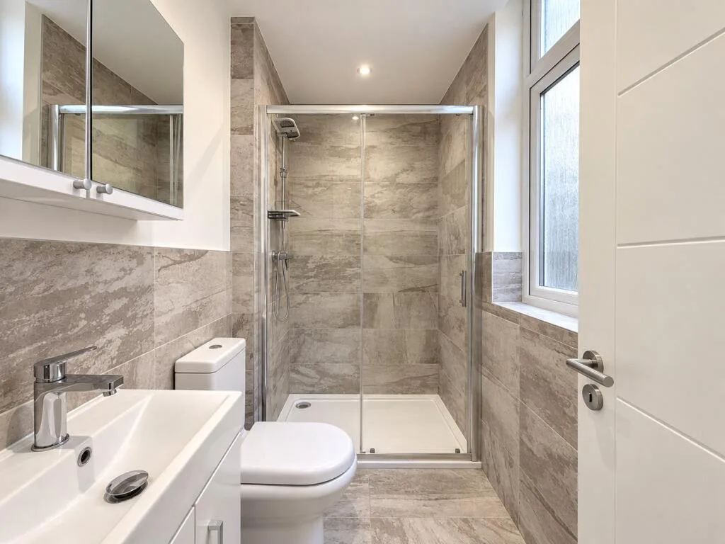 2 bedroom maisonette for rent