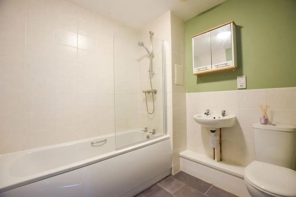 2 bedroom flat for rent