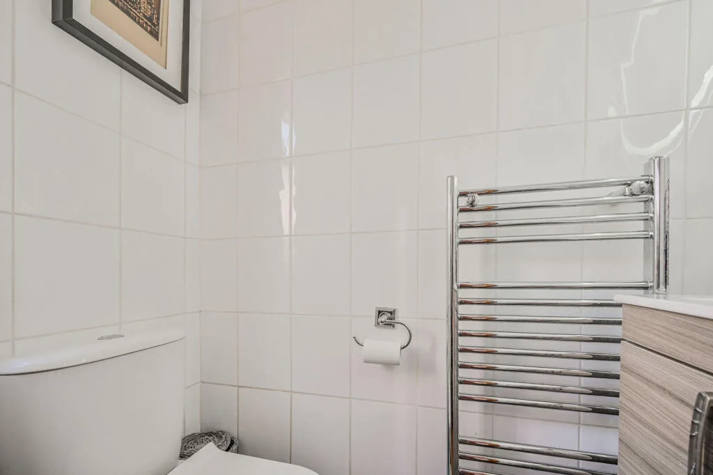 3 bedroom maisonette for rent