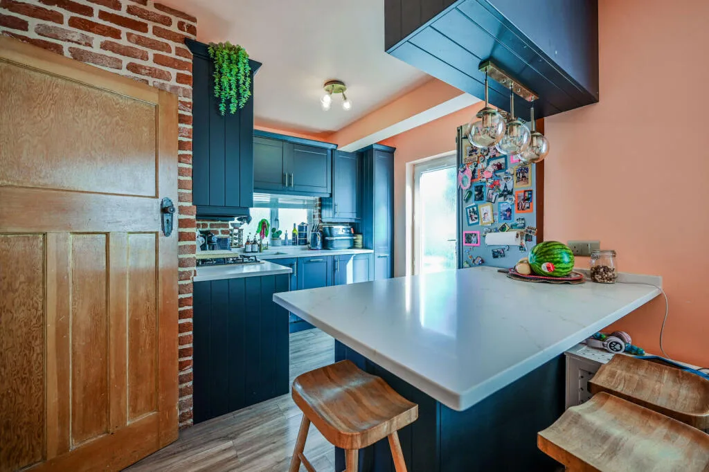 3 bedroom maisonette for rent