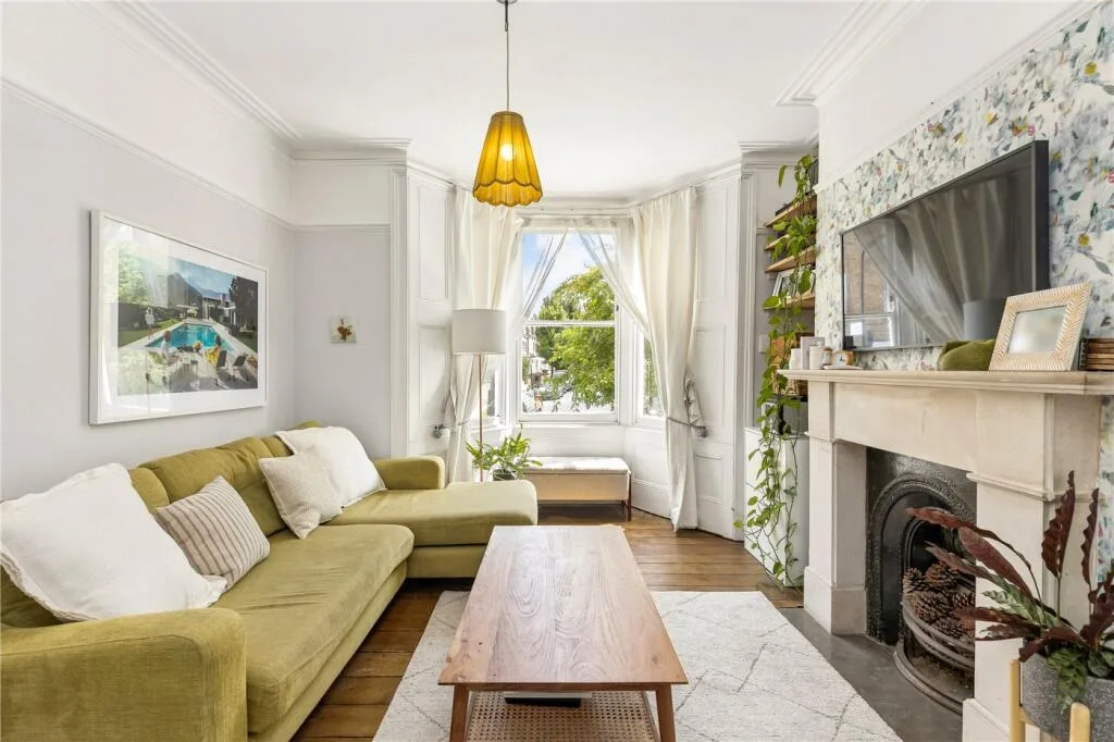 4 bedroom terraced house for rent