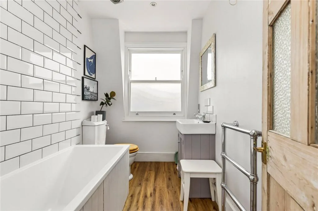 4 bedroom terraced house for rent