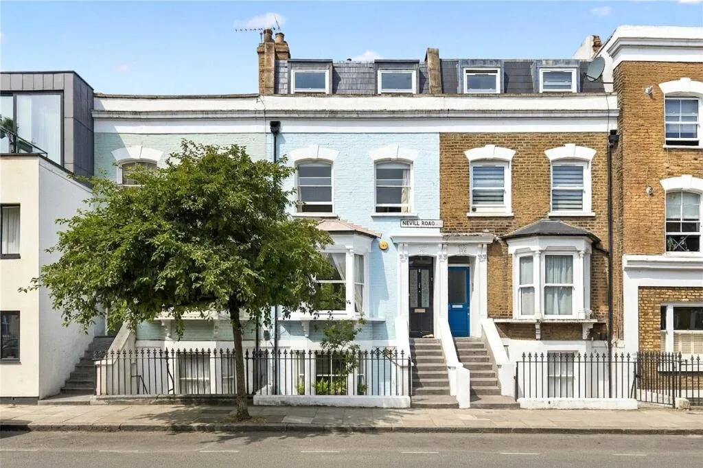 4 bedroom terraced house for rent