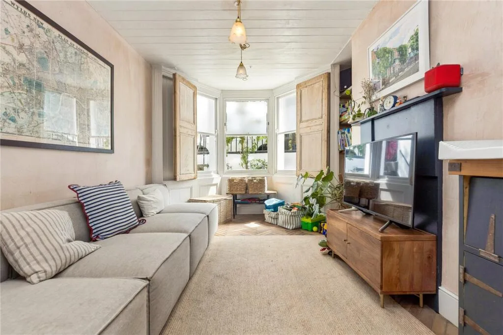 4 bedroom terraced house for rent