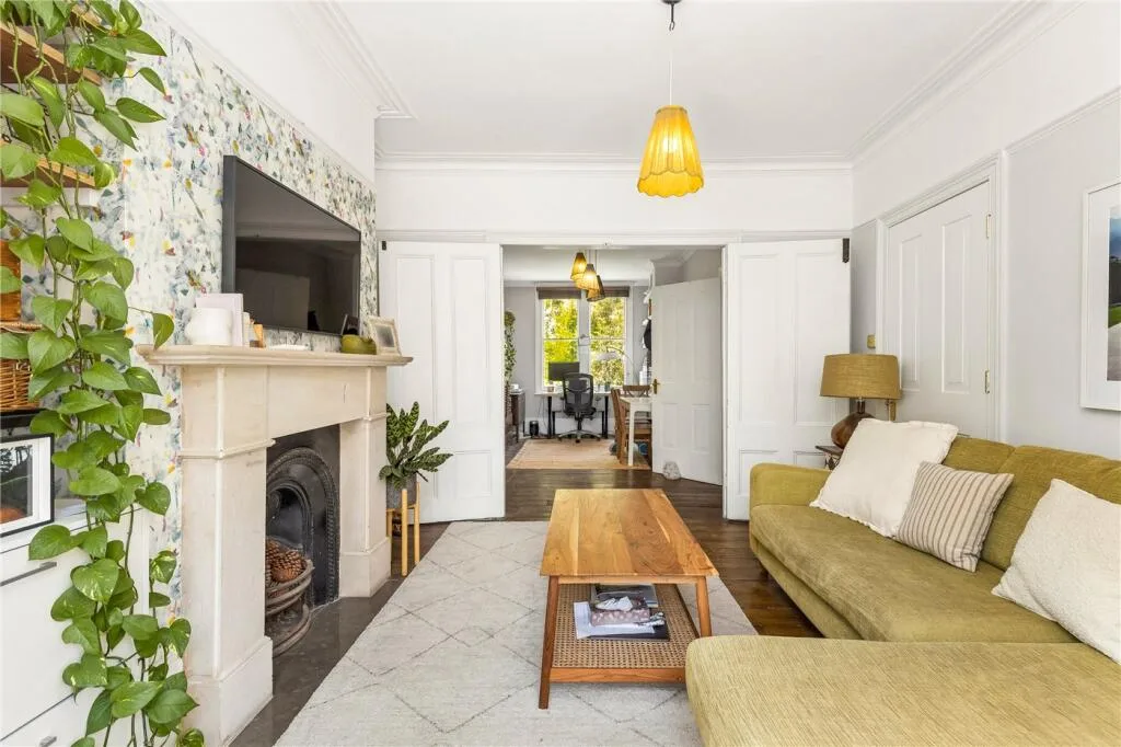 4 bedroom terraced house for rent