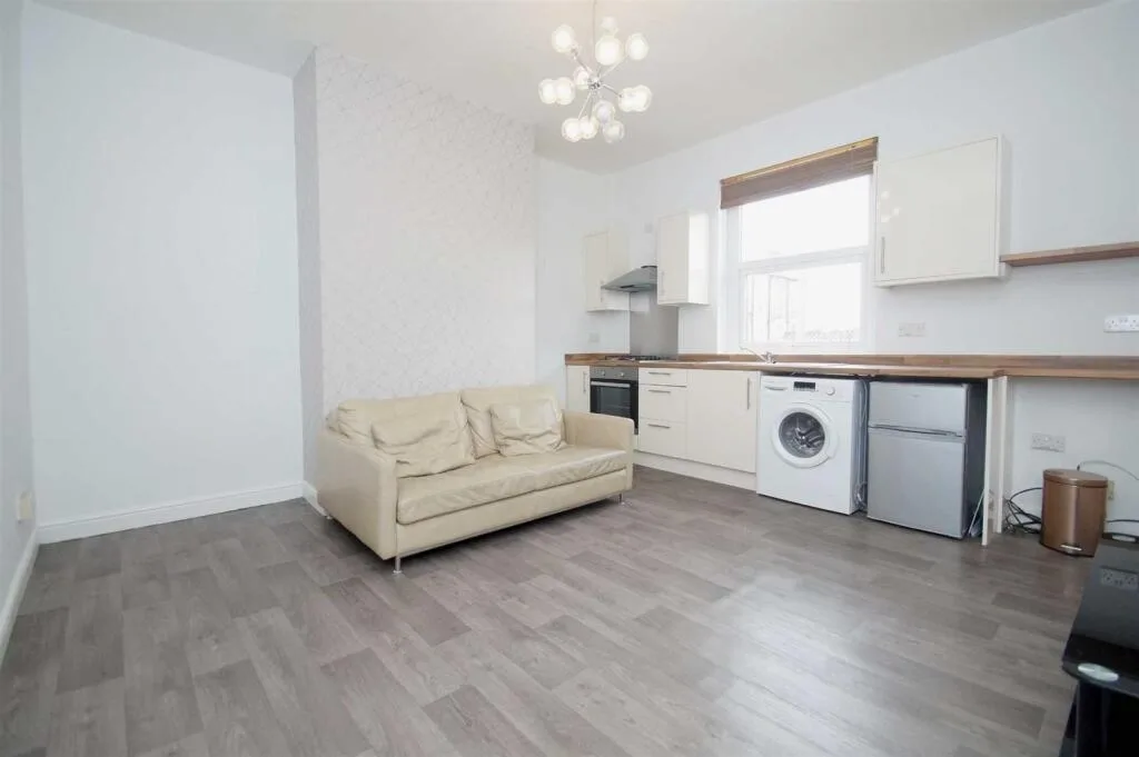 1 bedroom terraced house for rent