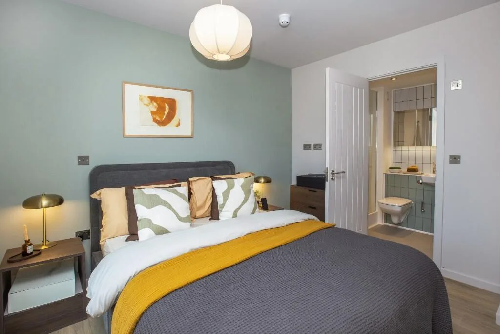 2 bedroom penthouse for rent