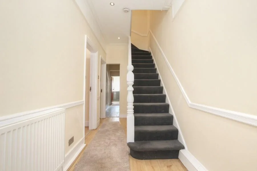 4 bedroom terraced house for rent