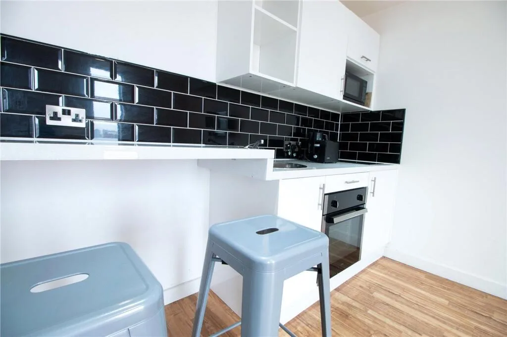 Studio flat for rent