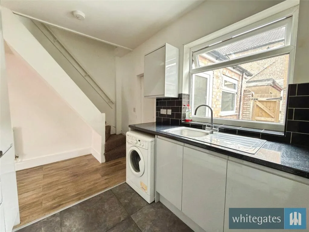 2 bedroom terraced house for rent