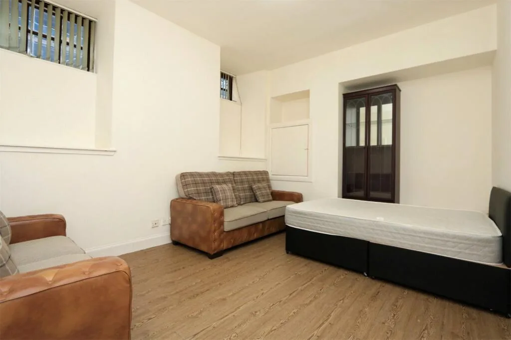 Studio apartment for rent