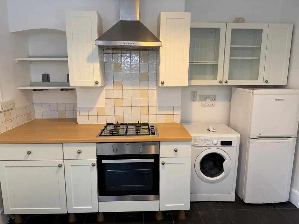 1 bedroom ground floor flat for rent
