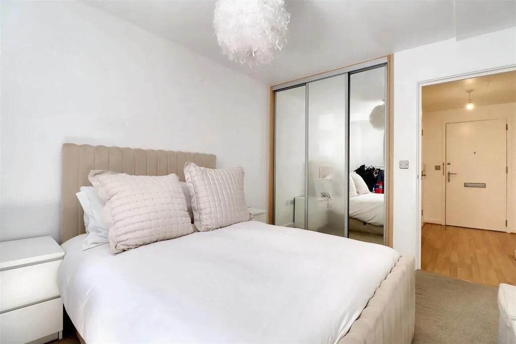 1 bedroom house for rent