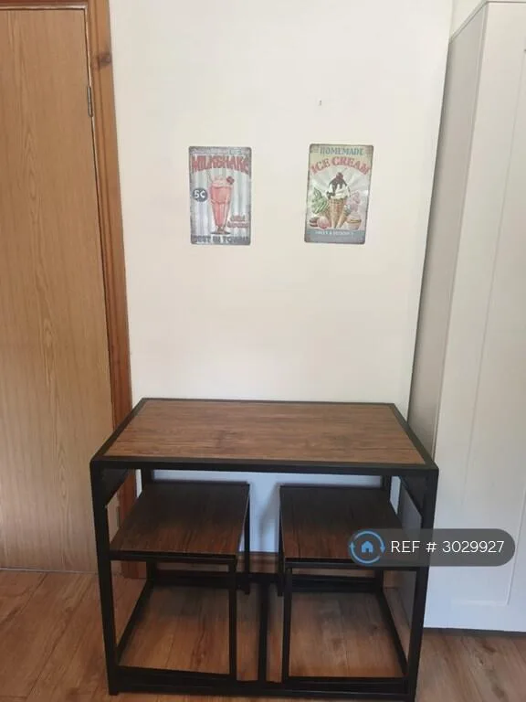 Studio flat for rent