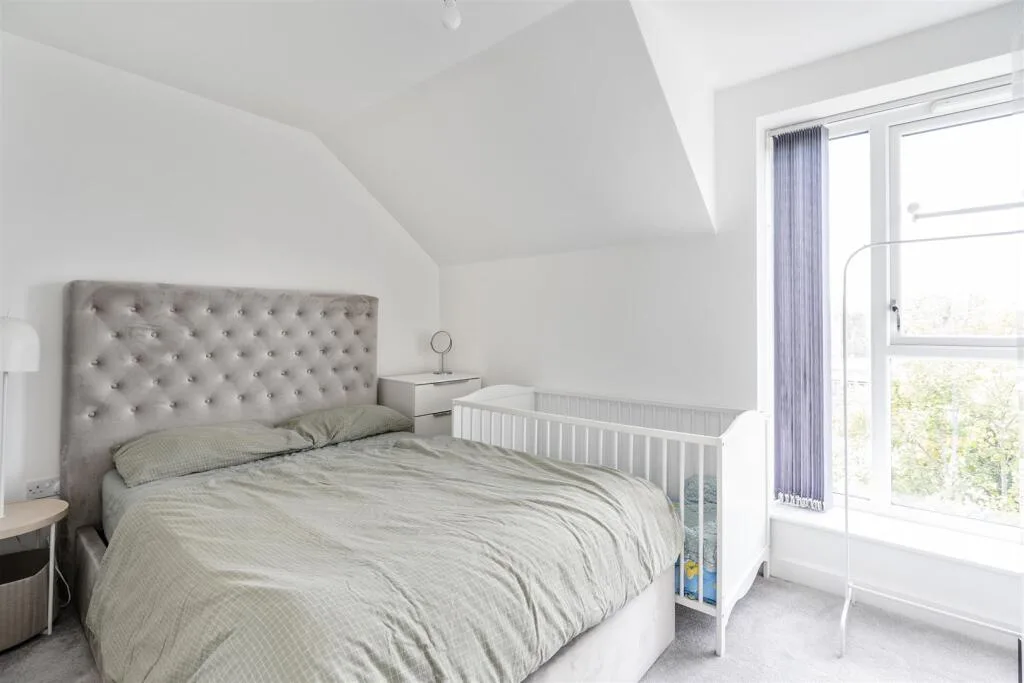4 bedroom town house for rent