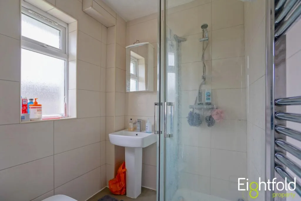 7 bedroom terraced house for rent
