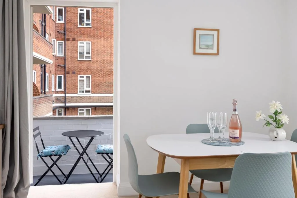 2 bedroom flat for rent
