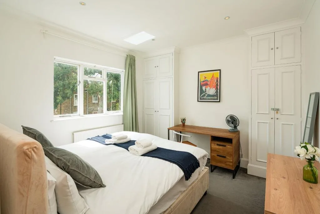 1 bedroom maisonette for rent