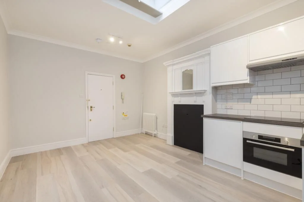 Studio apartment for rent