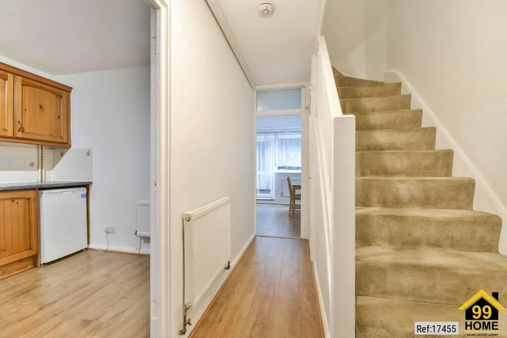 3 bedroom ground floor maisonette for rent