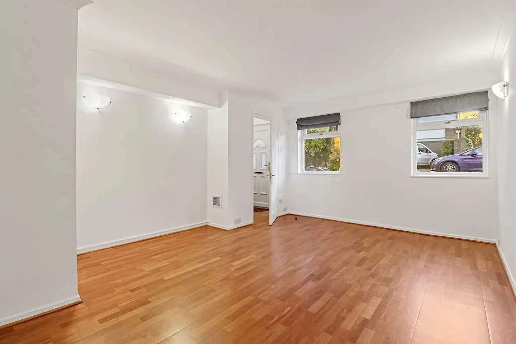 3 bedroom town house for rent