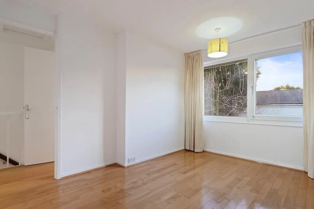 3 bedroom town house for rent