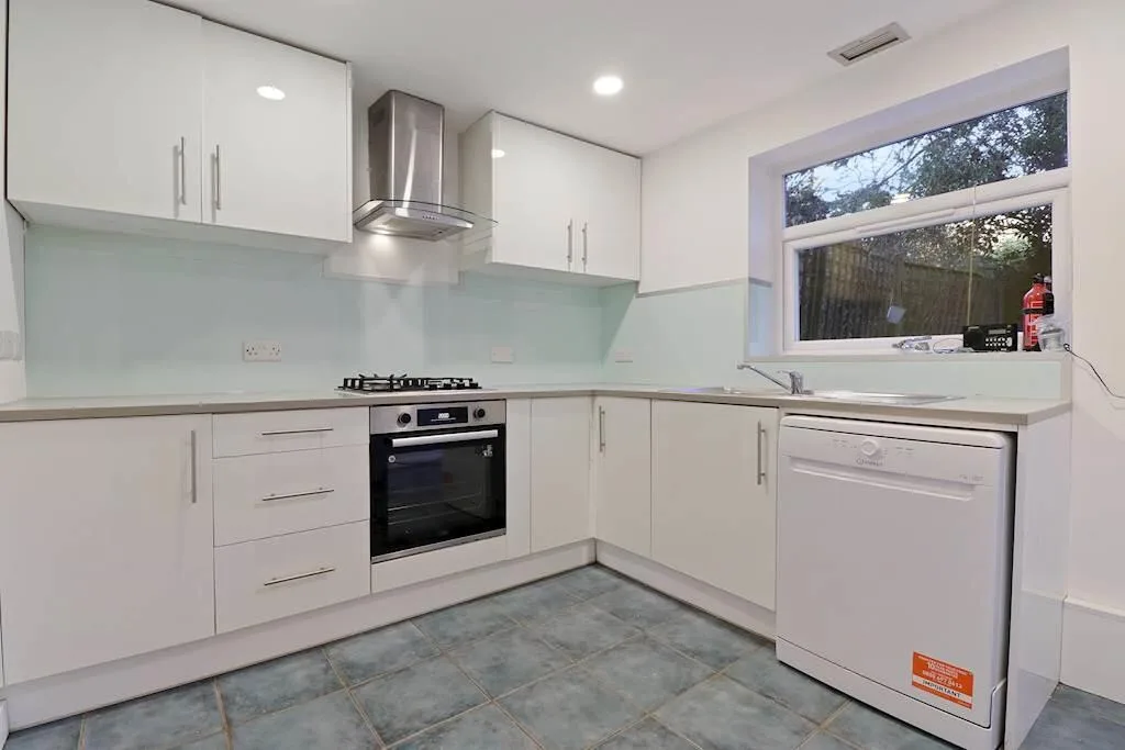 3 bedroom town house for rent
