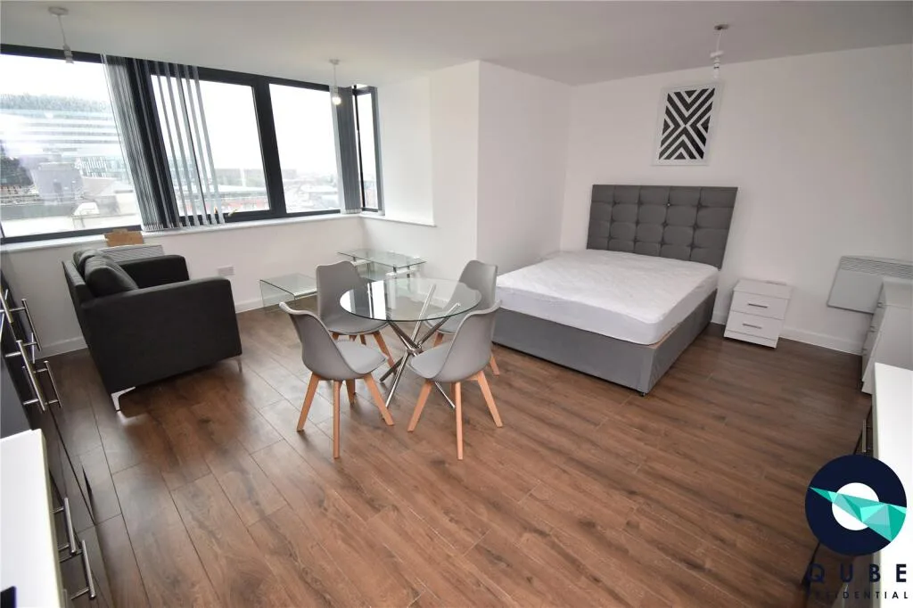 Studio flat for rent