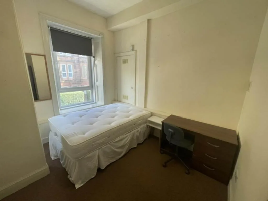 4 bedroom flat for rent