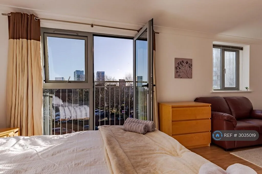 1 bedroom penthouse for rent