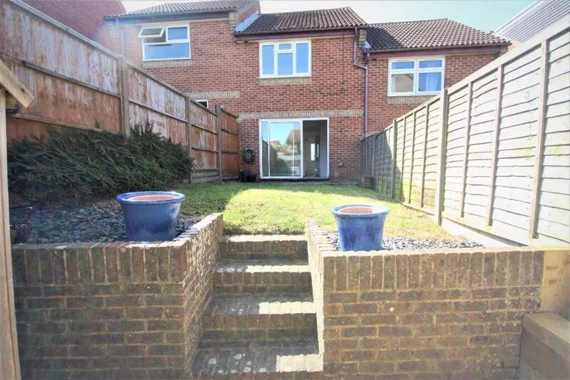 2 bedroom terraced house for rent