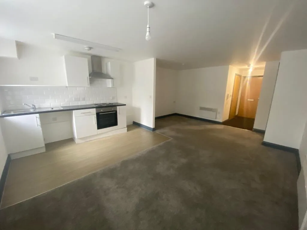 Studio flat for rent