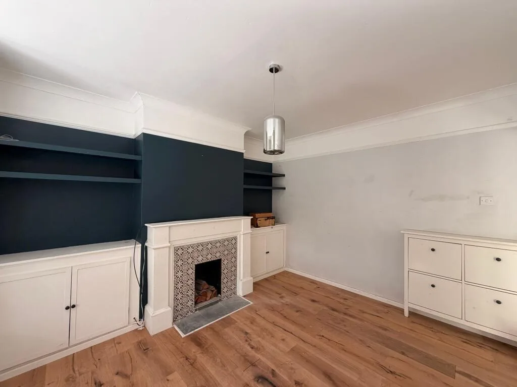 3 bedroom semi-detached house for rent