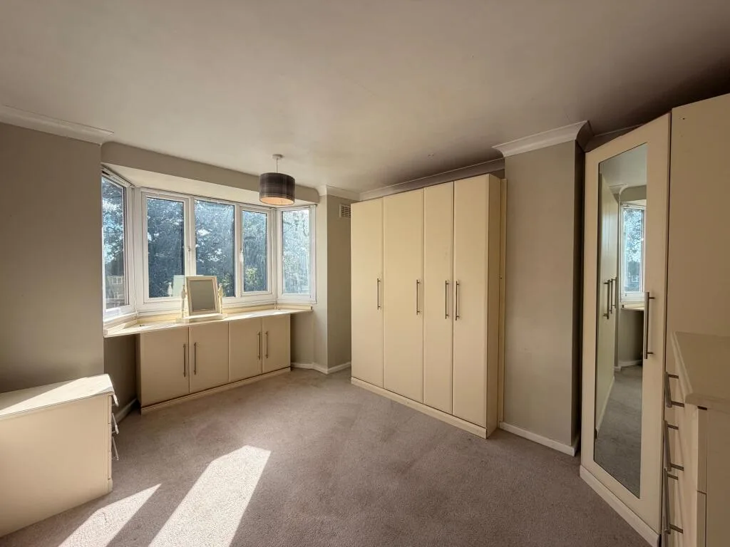 3 bedroom semi-detached house for rent