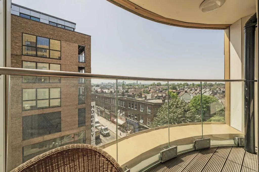 2 bedroom flat for rent