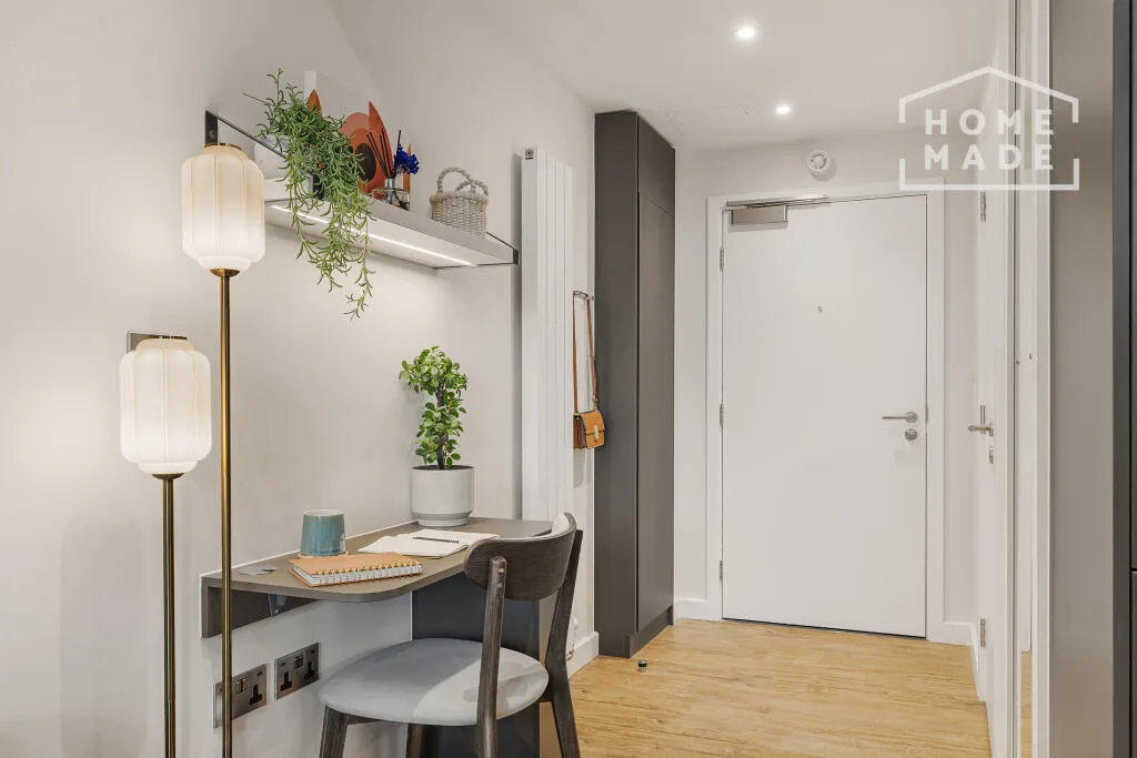 Studio flat for rent