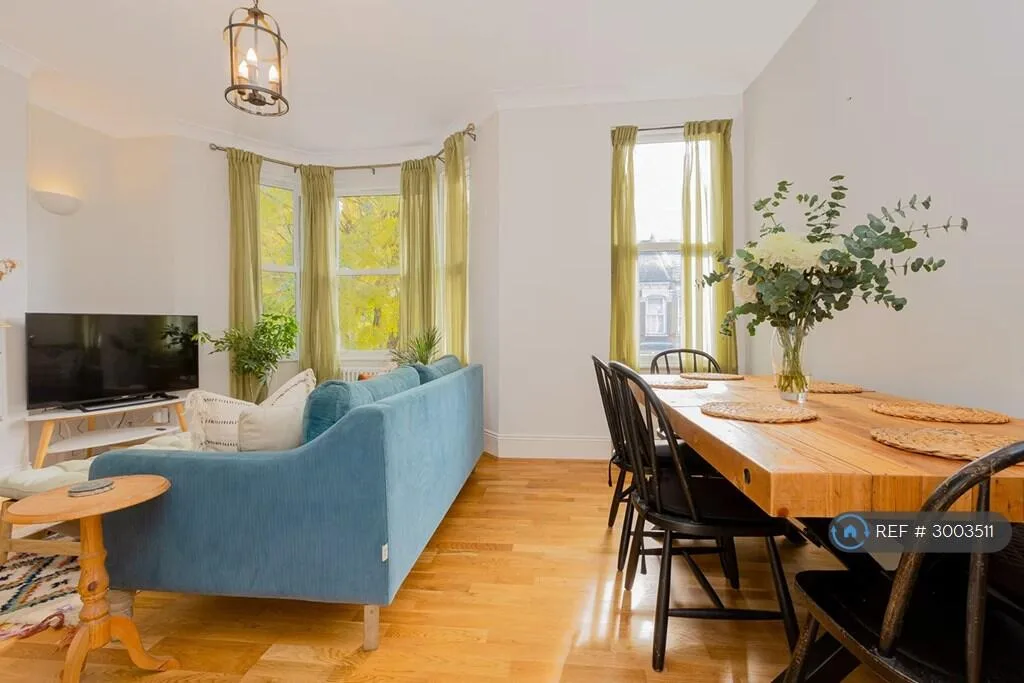 3 bedroom maisonette for rent