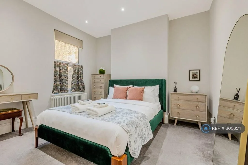 3 bedroom maisonette for rent