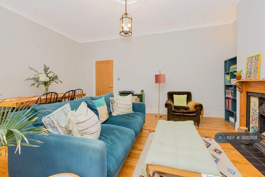 3 bedroom maisonette for rent