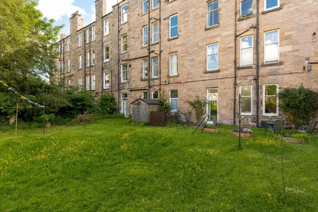 4 bedroom flat for rent