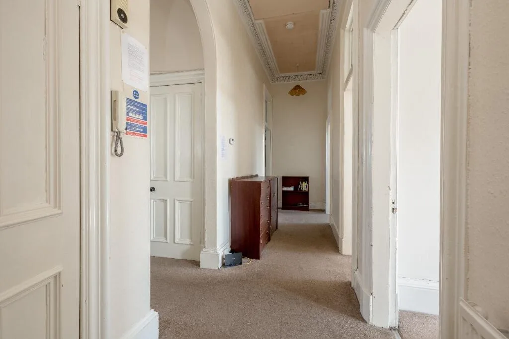 4 bedroom flat for rent