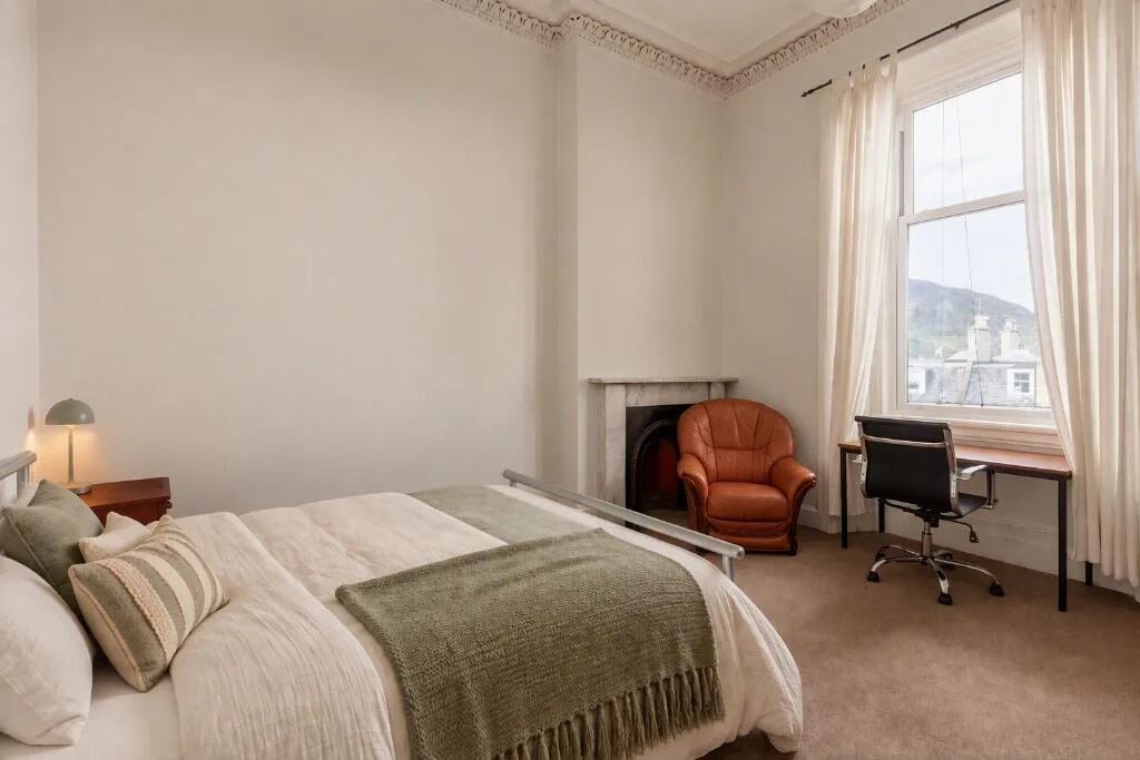 4 bedroom flat for rent