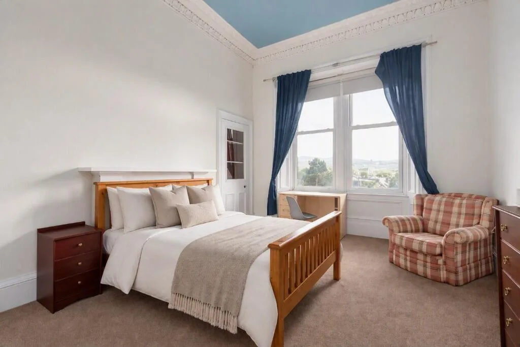 4 bedroom flat for rent