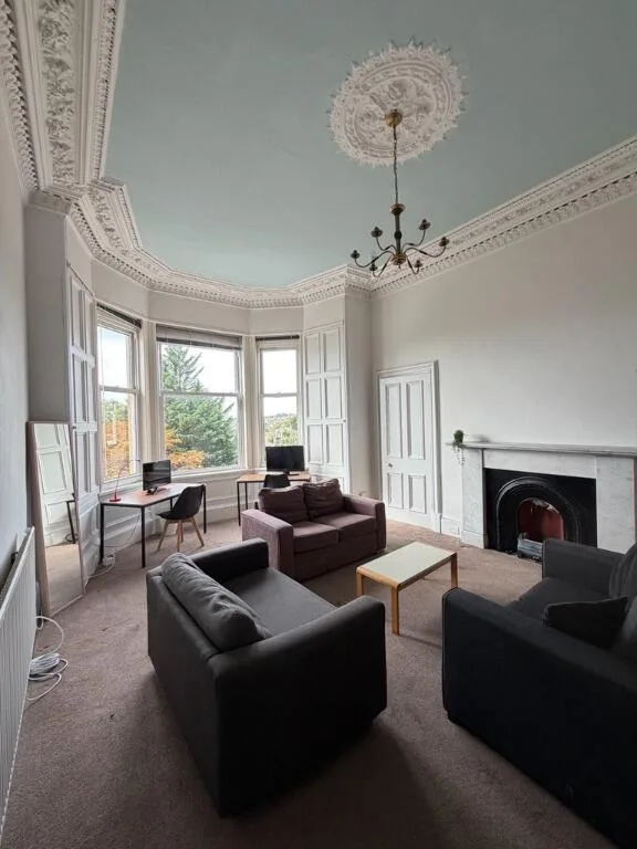 4 bedroom flat for rent