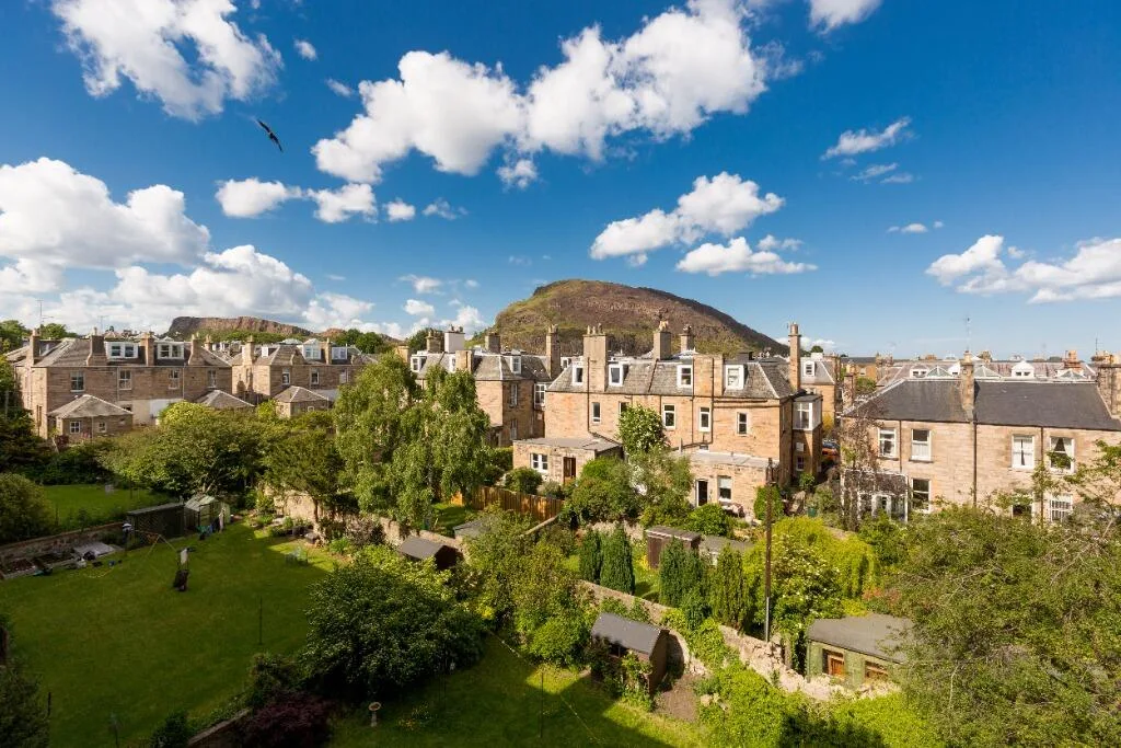 4 bedroom flat for rent