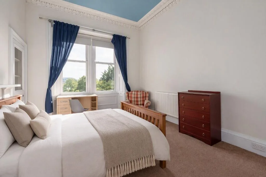 4 bedroom flat for rent