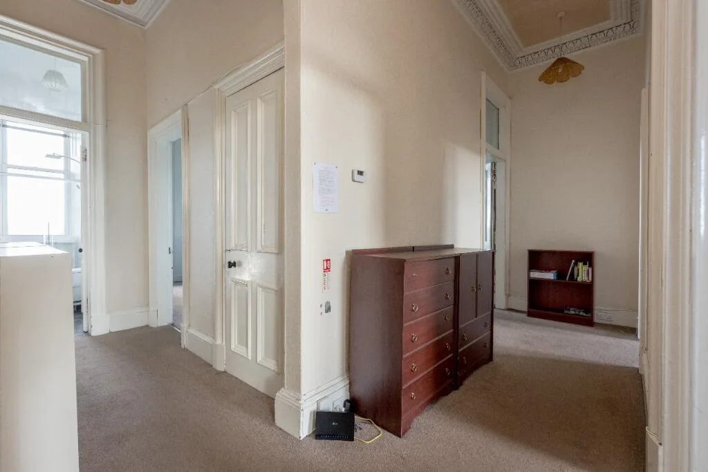 4 bedroom flat for rent