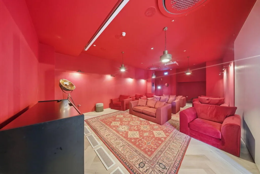 Studio flat for rent